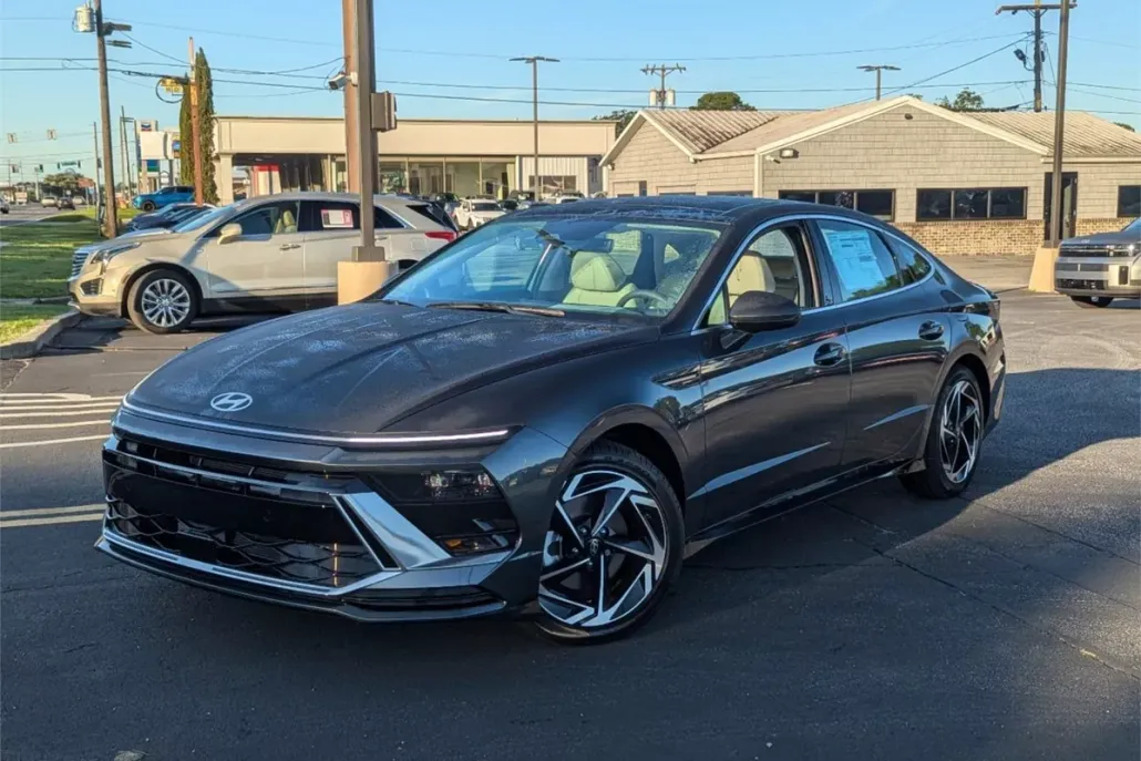 2024 Hyundai Sonata SEL photo 1