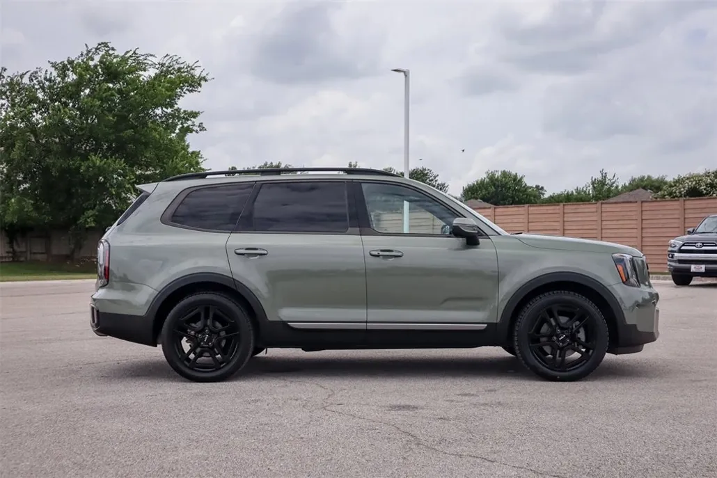 2023 Kia Telluride EX X-Line photo 1