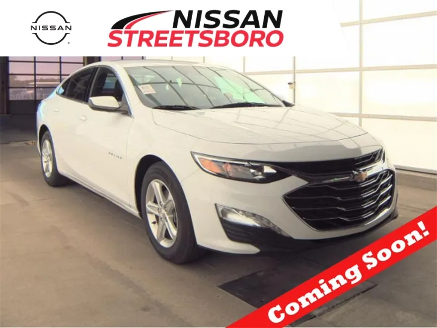 2024 Chevrolet Malibu 1LT photo 1