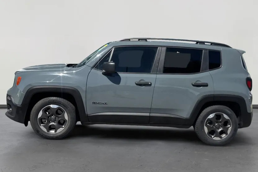 2017 Jeep Renegade Sport photo 1