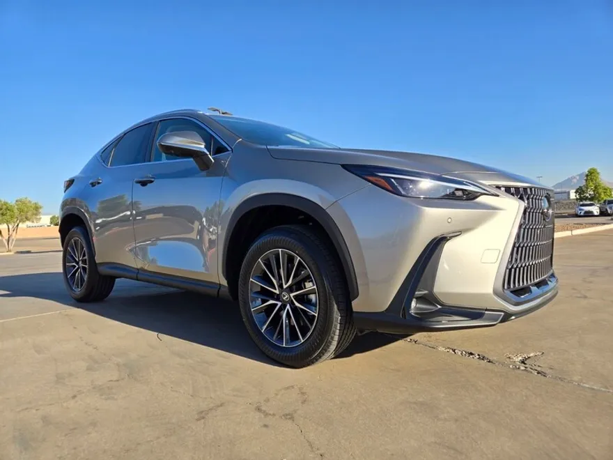 2026 Lexus NX 350 Premium photo 1