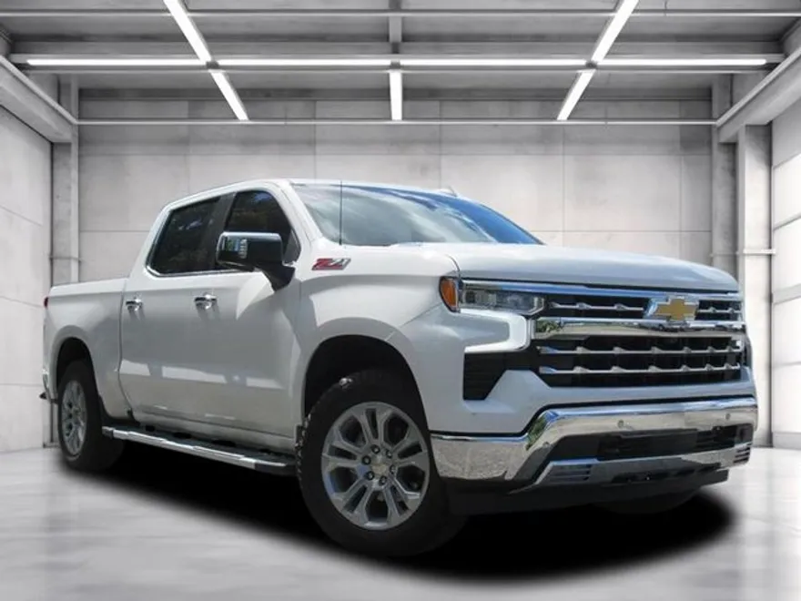 2025 Chevrolet Silverado 1500 LTZ photo 1