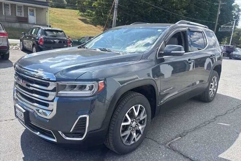 2020 Gmc Acadia SLE photo 1