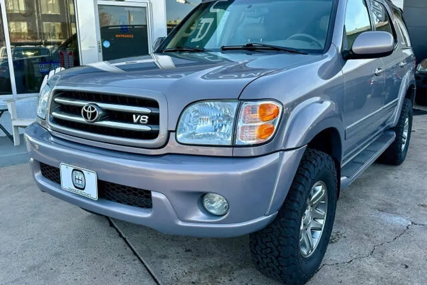 2002 Toyota Sequoia Limited photo 1