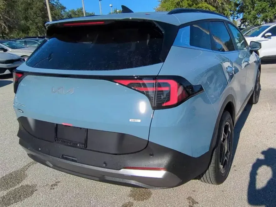2026 Kia Sportage Hybrid EX photo 1