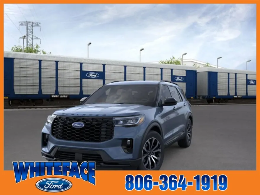 2025 Ford Explorer ST-Line photo 1