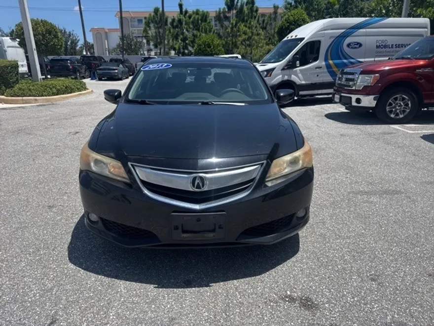 2013 Acura ILX 2.0L Technology photo 1