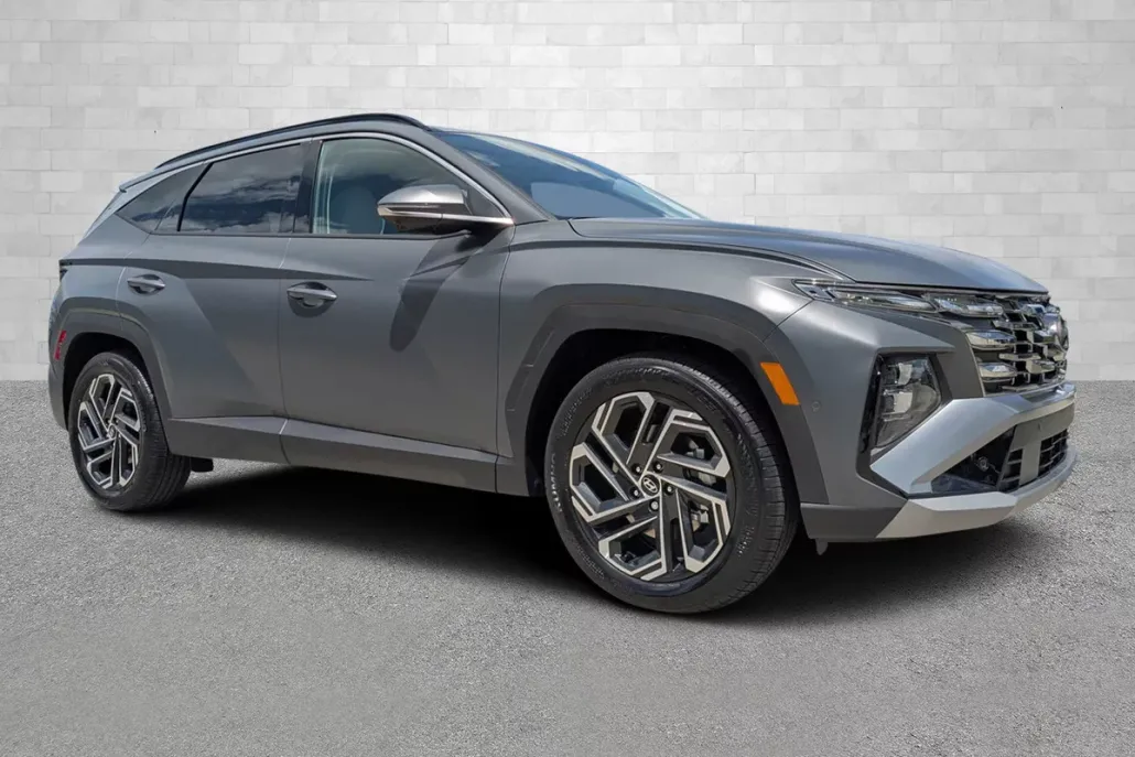 2025 Hyundai Tucson Limited photo 1