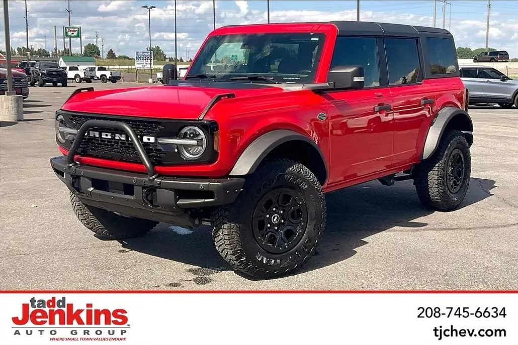 2022 Ford Bronco Base photo 1