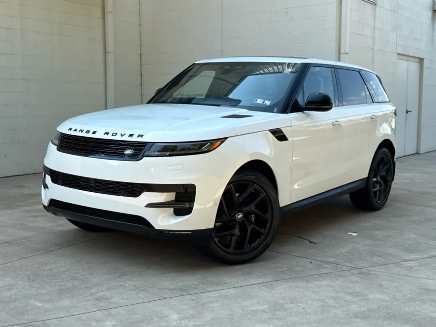 2025 Land Rover Range Rover Sport SE photo 1