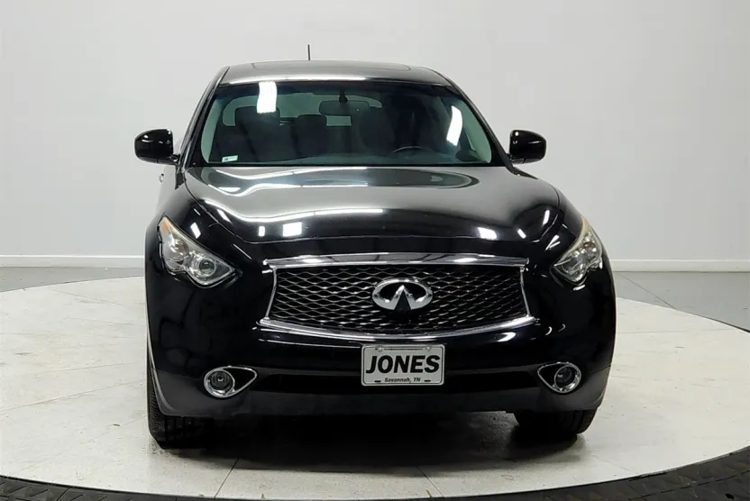 2017 Infiniti QX70 Base photo 1