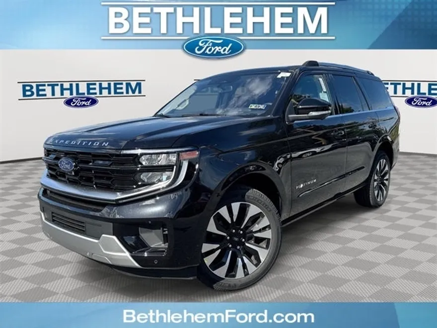 2025 Ford Expedition Platinum photo 1