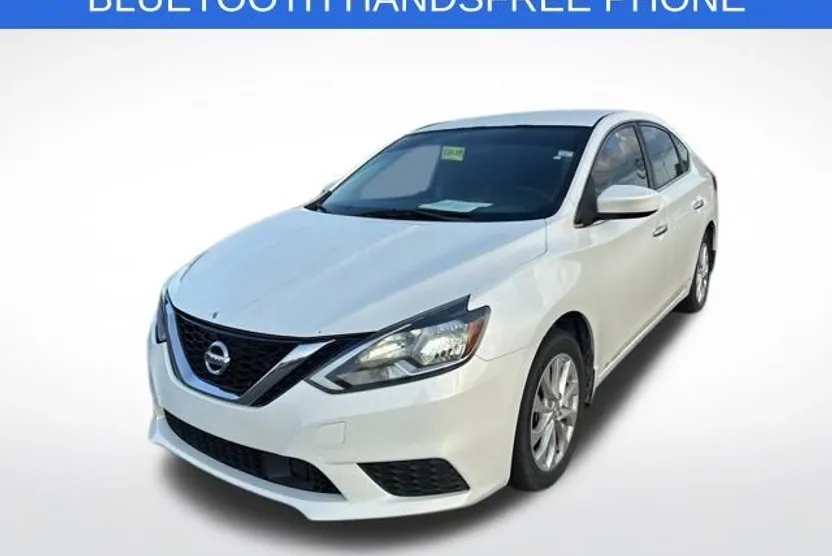 2018 Nissan Sentra SV photo 1