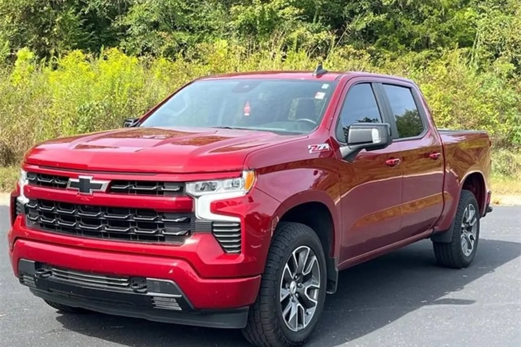 2023 Chevrolet Silverado 1500 RST photo 1