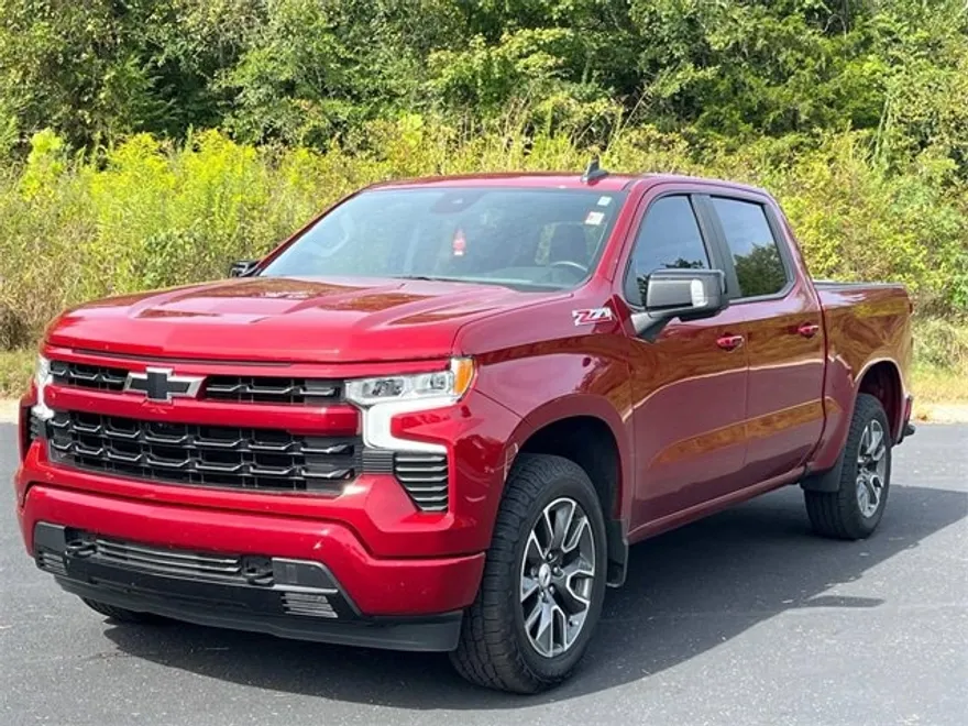 2023 Chevrolet Silverado 1500 RST photo 1