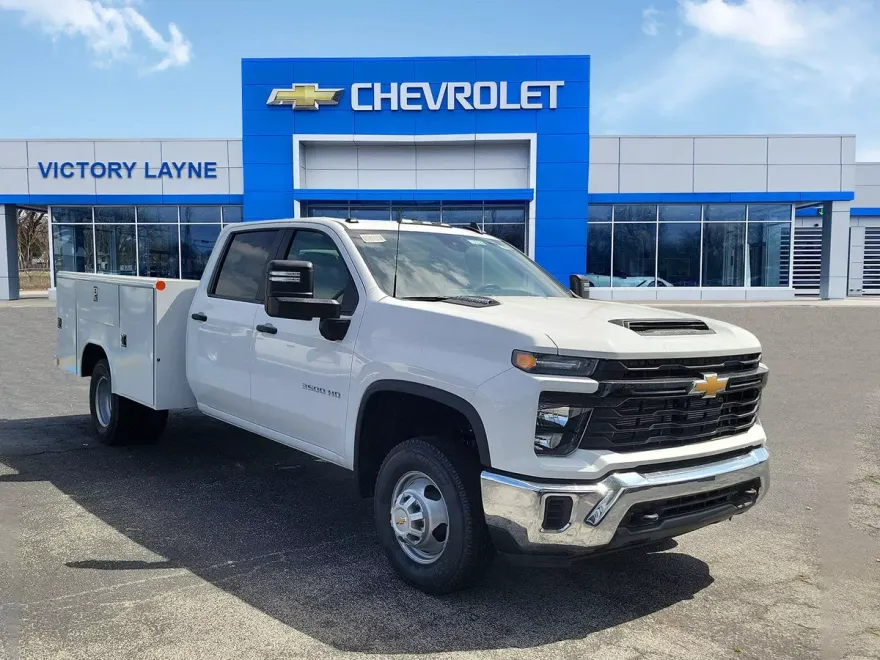 2025 Chevrolet Silverado 3500HD Work Truck photo 1