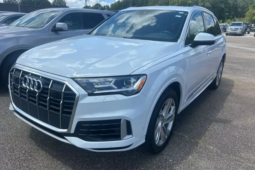 2021 Audi Q7 55 Premium Plus photo 1