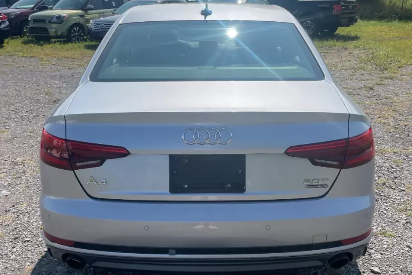 2017 Audi A4 Quattro Premium Plus photo 1