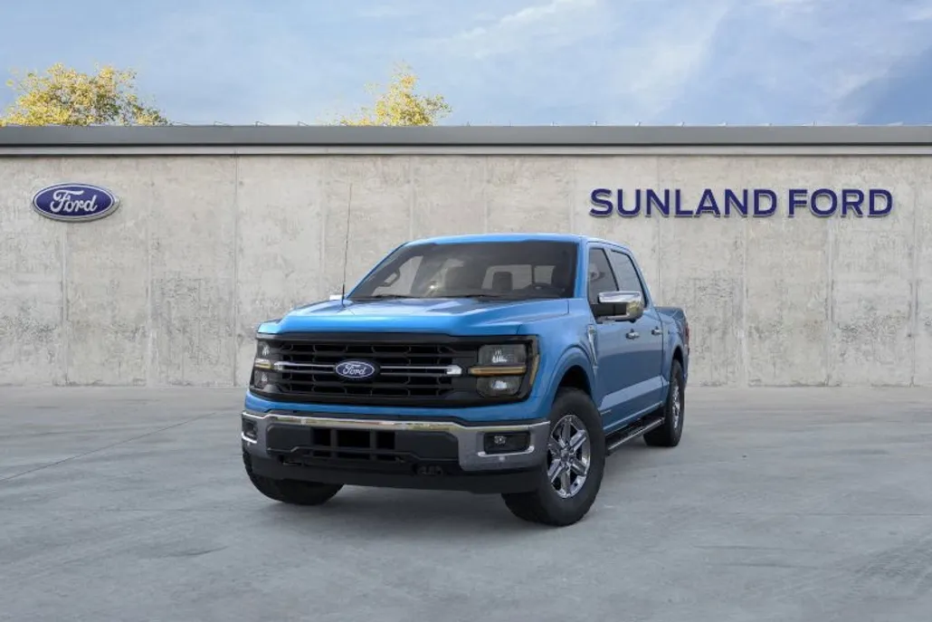 2025 Ford F-150 XLT photo 1