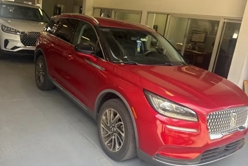 2020 Lincoln Corsair Standard photo 1