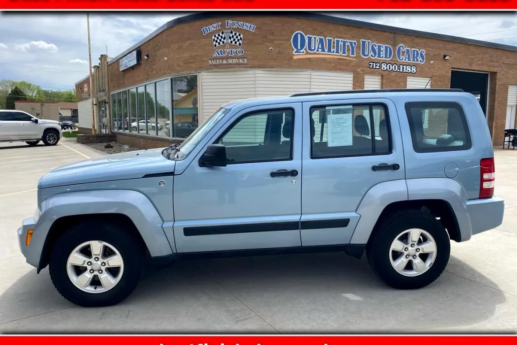 2012 Jeep Liberty Sport photo 1