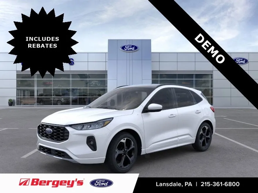 2024 Ford Escape ST-Line Select photo 1