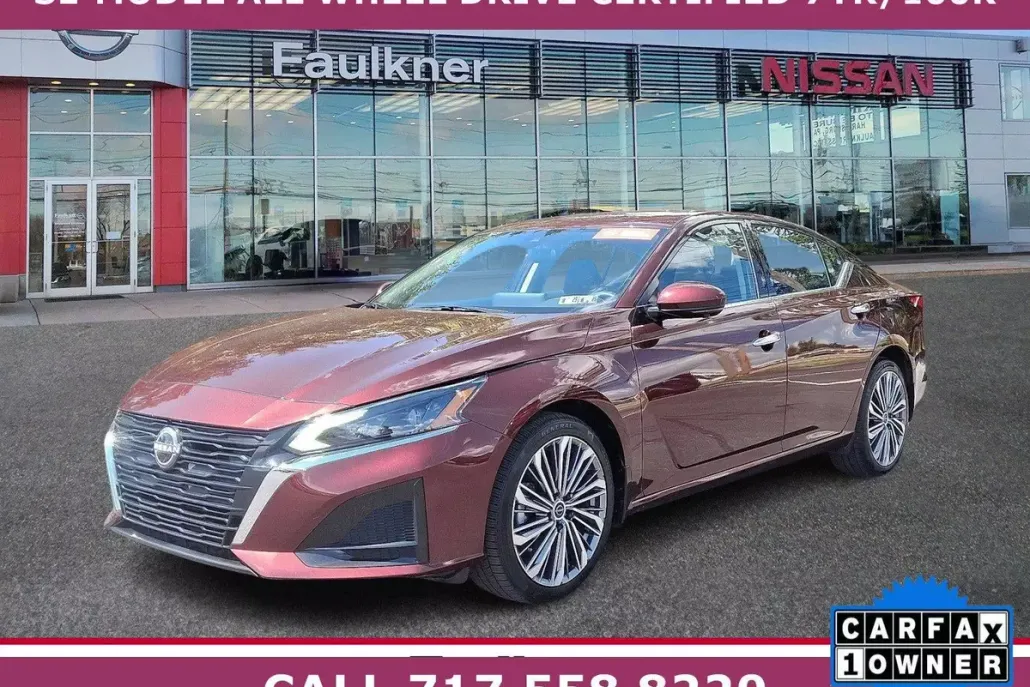 2023 Nissan Altima 2.5 SL photo 1