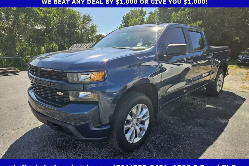 2022 Chevrolet Silverado 1500 Custom photo 1