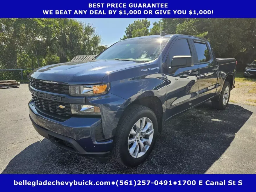 2022 Chevrolet Silverado 1500 Custom photo 1