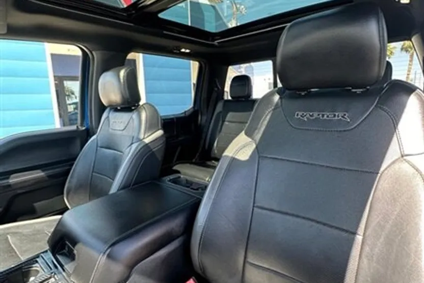 2018 Ford F-150 Raptor photo 1