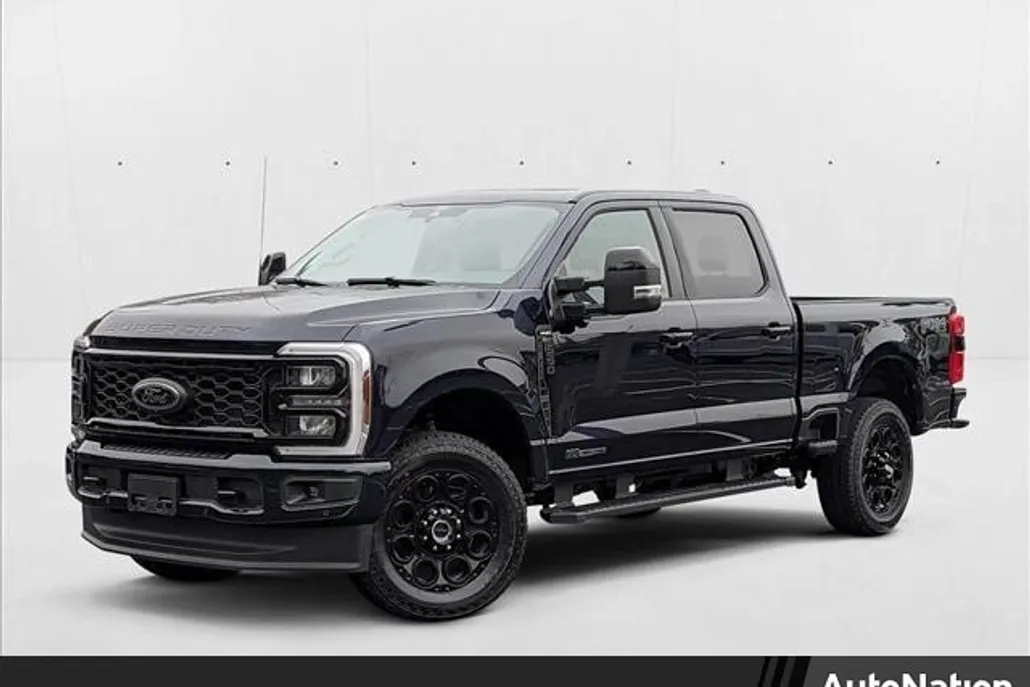 2025 Ford F-250 Lariat photo 1