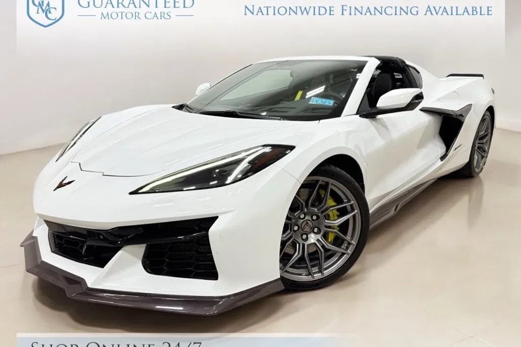 2023 Chevrolet Corvette Z06 3LZ photo 1