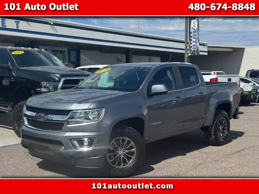 2019 Chevrolet Colorado LT photo 1