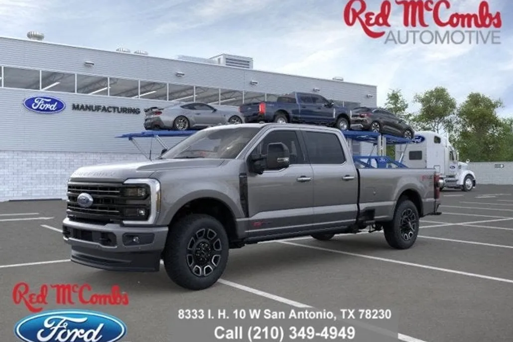 2026 Ford F-350 Platinum photo 1