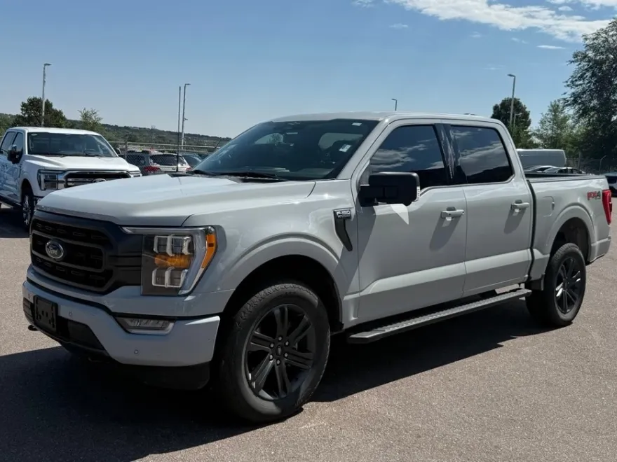 2023 Ford F-150 XLT photo 1