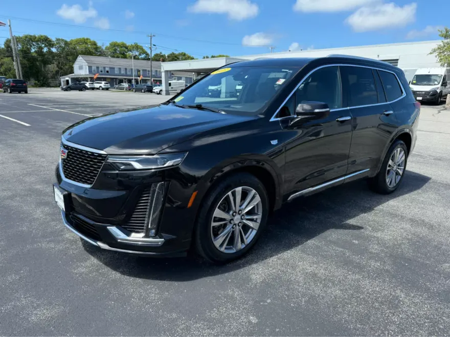 2023 Cadillac XT6 Premium Luxury photo 1