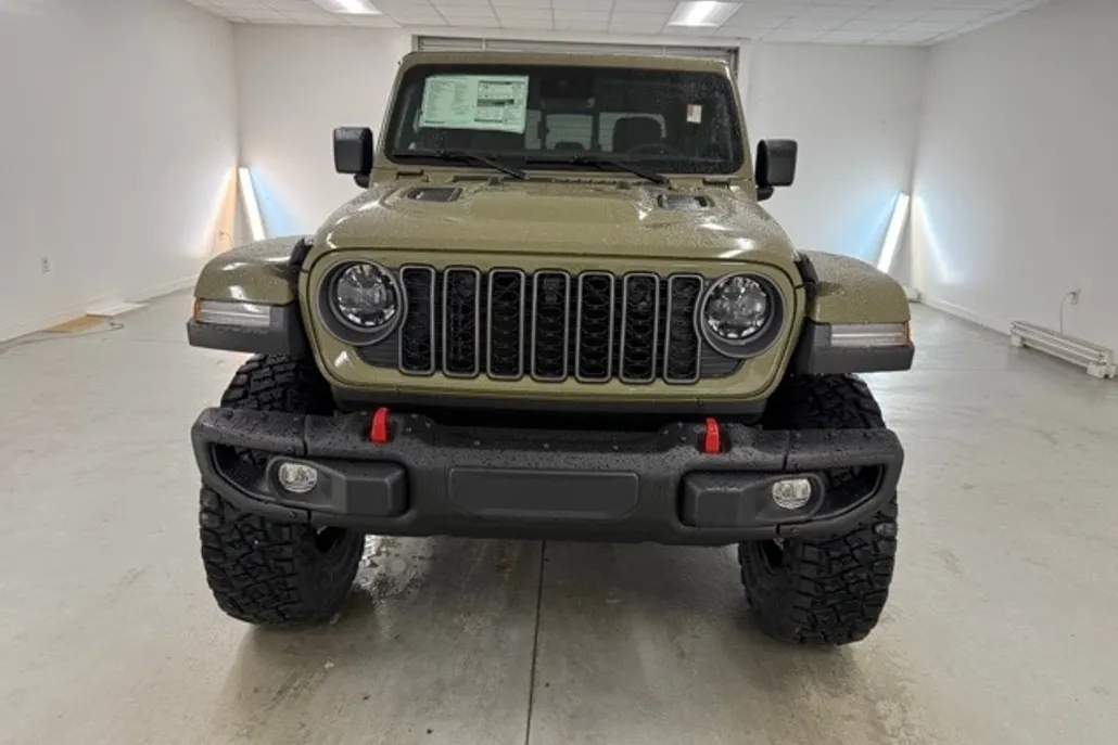 2025 Jeep Gladiator Rubicon photo 1