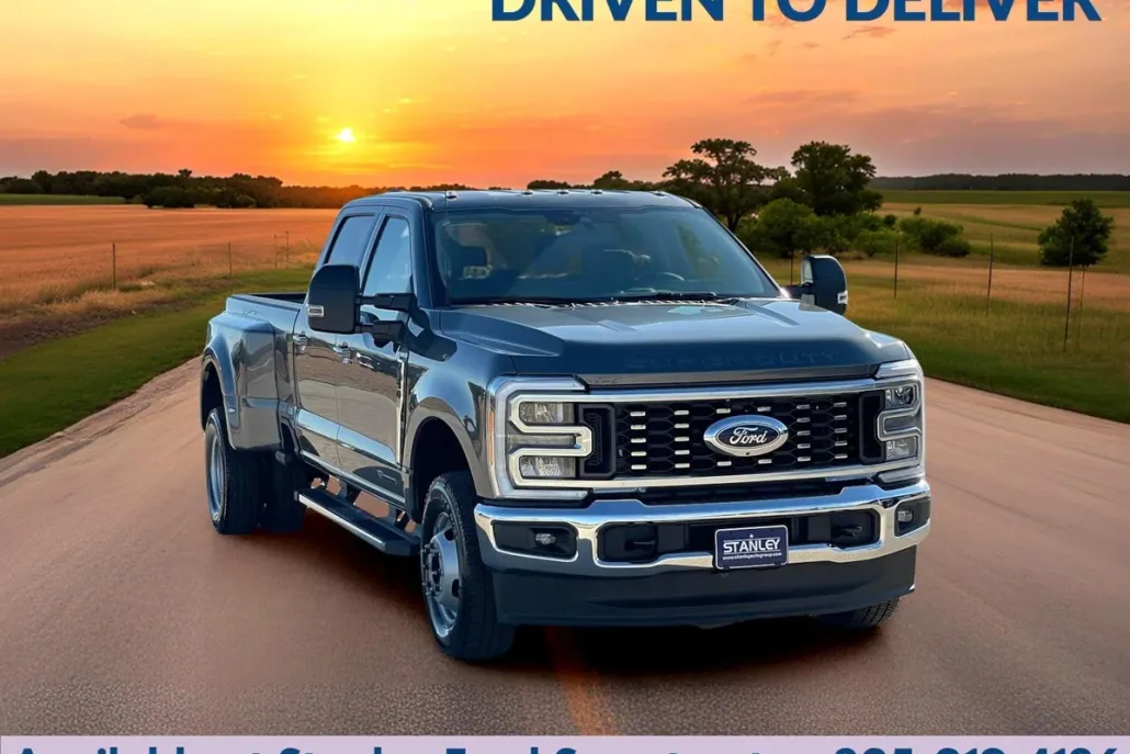 2026 Ford F-350 XLT photo 1