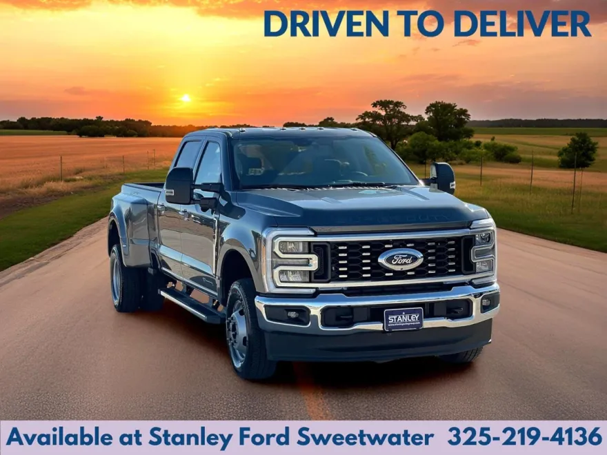 2026 Ford F-350 XLT photo 1