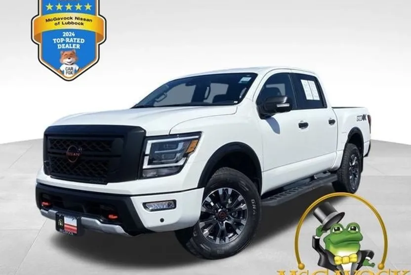 2024 Nissan Titan PRO-4X photo 1