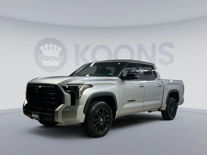 2025 Toyota Tundra Limited photo 1