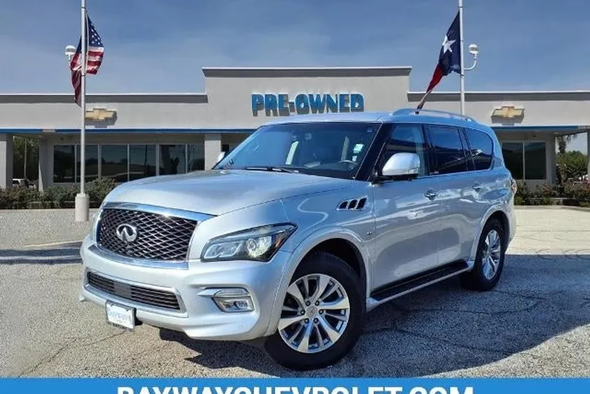 2017 Infiniti QX80 Base photo 1