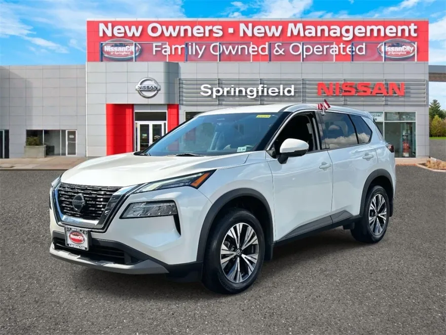 2021 Nissan Rogue SV photo 1