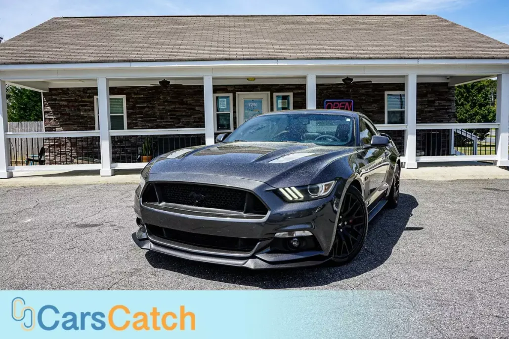 2015 Ford Mustang GT photo 1