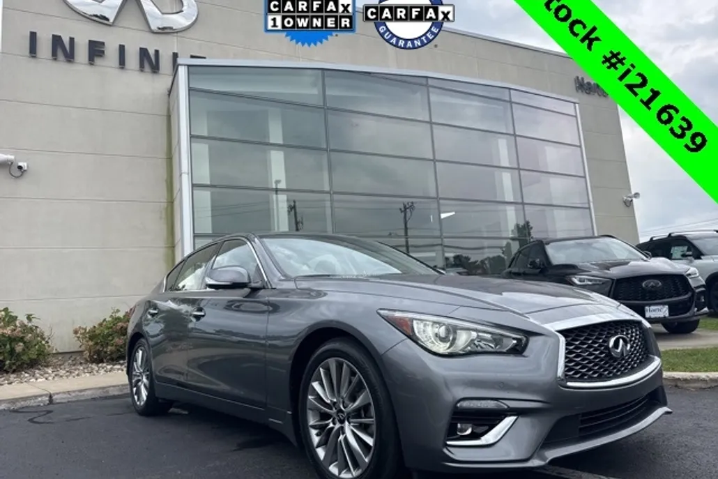 2022 Infiniti Q50 LUXE photo 1