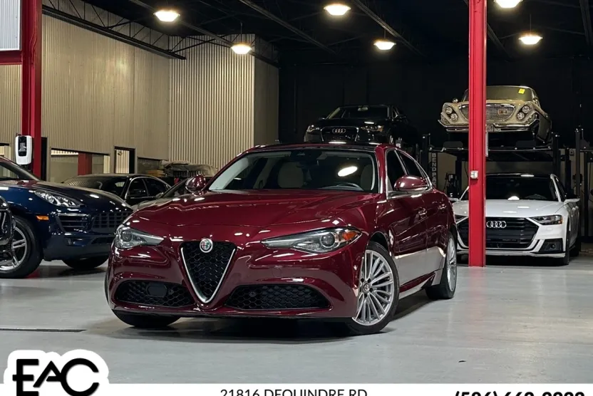 2019 Alfa Romeo Giulia Ti photo 1