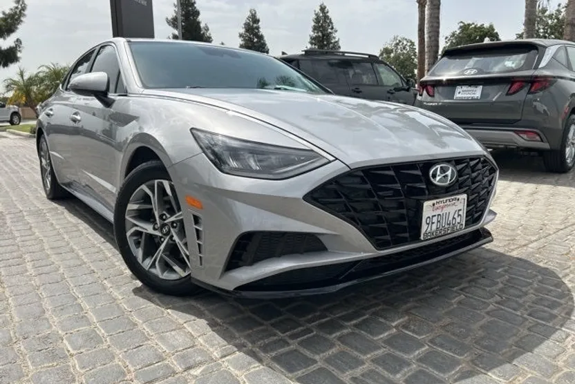 2023 Hyundai Sonata SEL photo 1