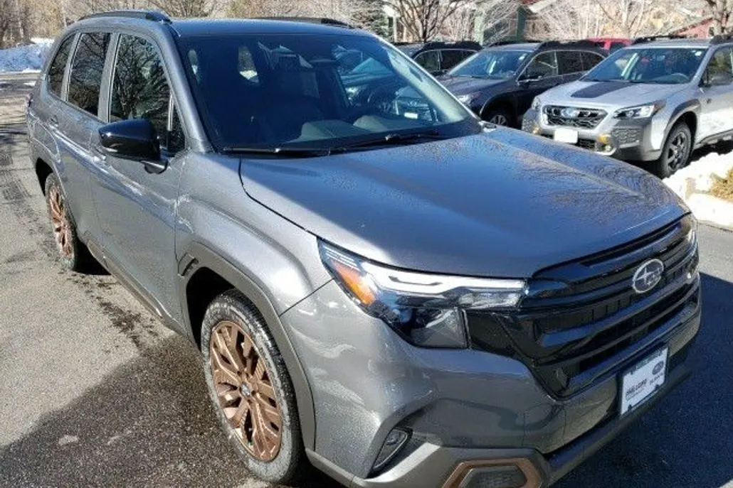 2025 Subaru Forester Sport photo 1