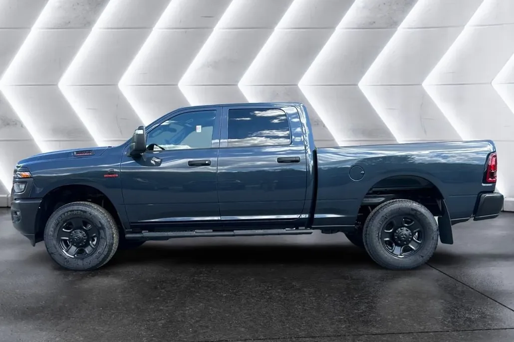 2025 Ram 2500 Tradesman photo 1
