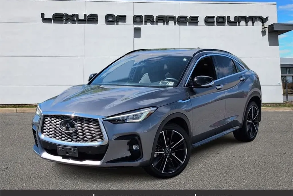 2022 Infiniti QX55 Essential photo 1